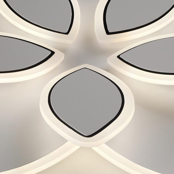 Люстра Lumion Lotus 8014/75CL