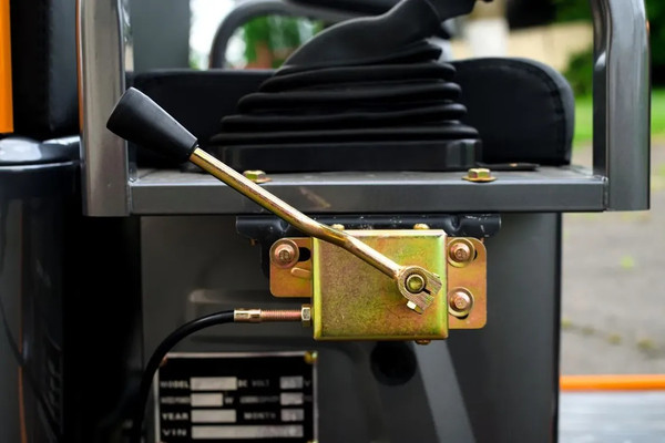 Электроскутер AVM Cargo mini 800 / pm1909941652