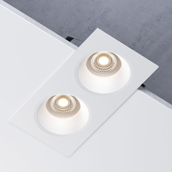 Точечный светильник Elektrostandard 15700/02 GU10