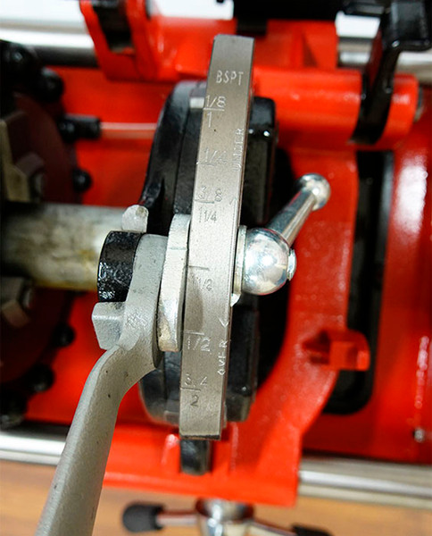 Резьбонарезной станок VOLL V-Matic A2 / 2.20050