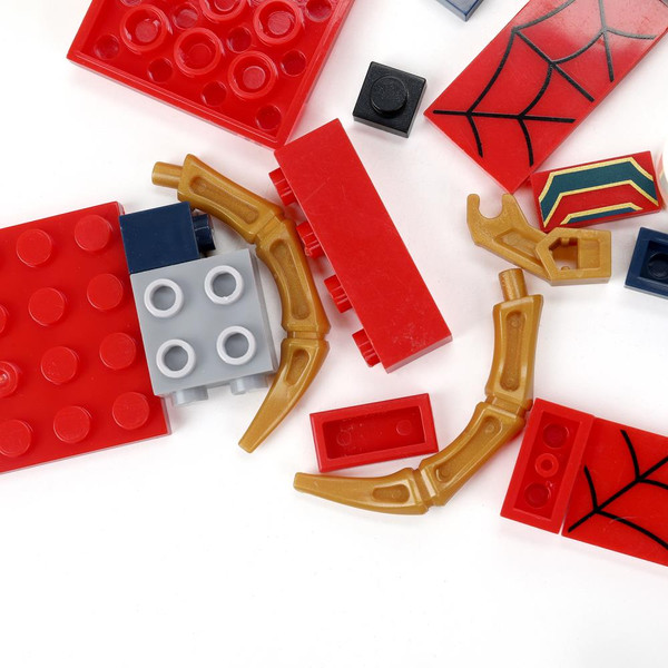 Конструктор Город мастеров Супергерои / 19001-ZH