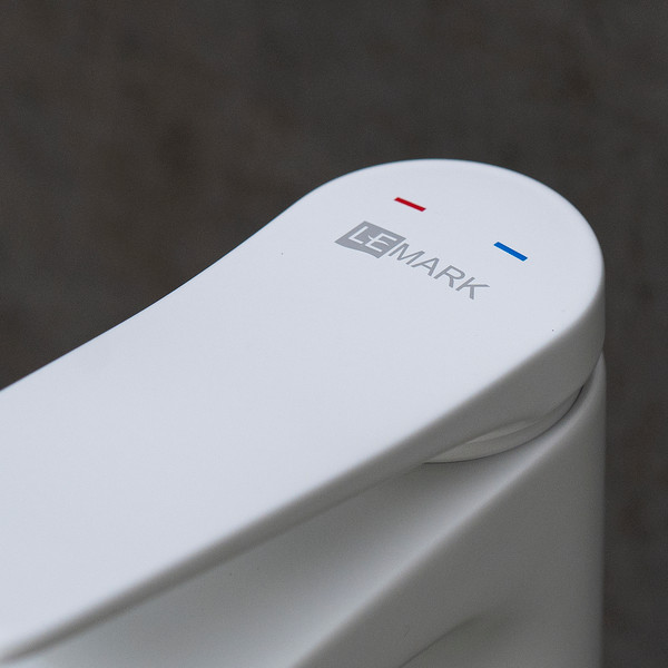 Смеситель LEMARK Bronx LM3706MW