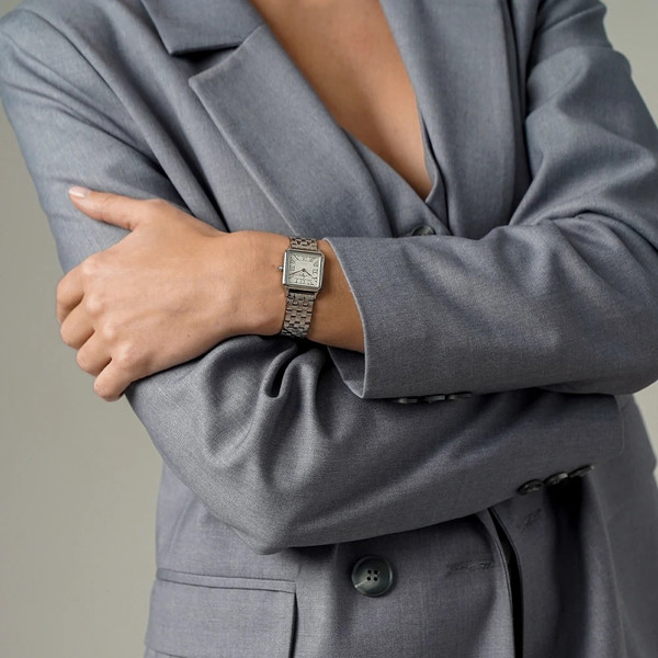 Часы наручные женские Луч 940410668