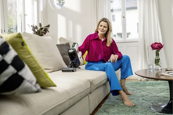 Вертикальный пылесос Karcher VC 7 Signature Line (1.198-750.0)