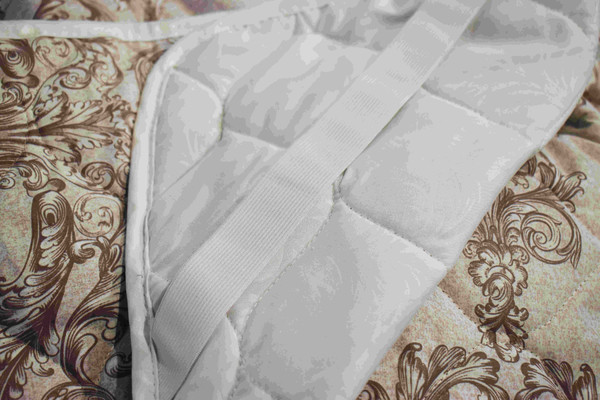 Наматрасник защитный Бояртекс Стеганый с резинкой по углам 140x200