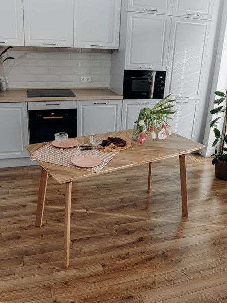 Обеденный стол SemWood СОБ/Д-М9/1600.800Е 160х80