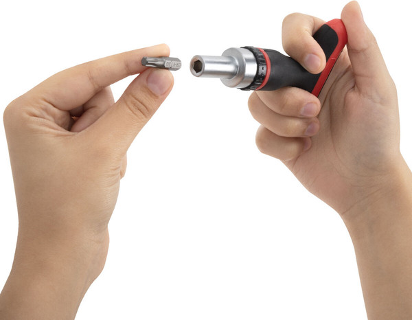 Набор головок, бит Грандмастер 671327