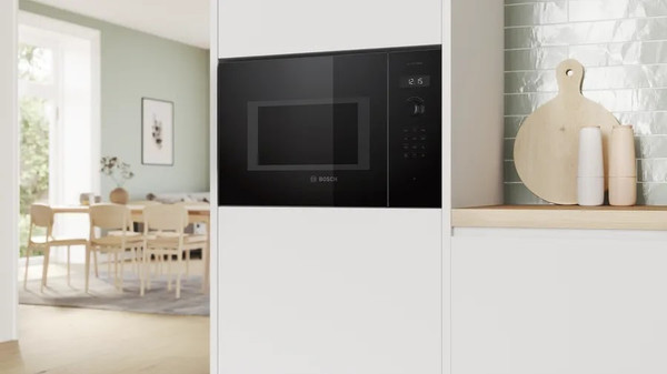 Микроволновая печь Bosch BEL454MB1F