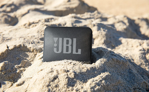 Портативная колонка JBL Go Essential 2
