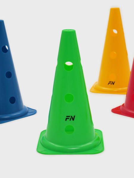 Конус тренировочный FN Cones With Holes / FN9032001-38-300