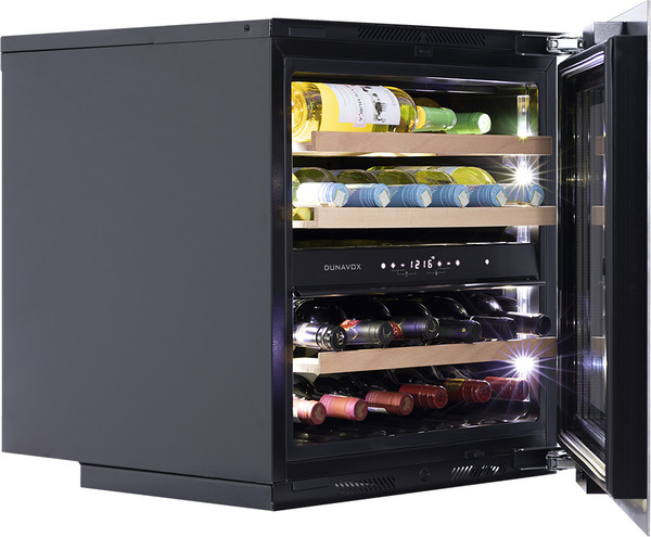 Винный шкаф DUNAVOX DAVG-25.63DSS.TO