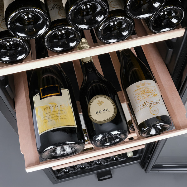 Винный шкаф Meyvel MV133-KBF1