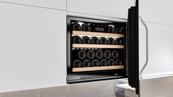 Винный шкаф Meyvel MV22-KSB1