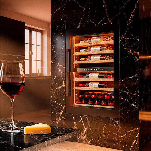 Винный шкаф Meyvel MV47PRO-KBB2
