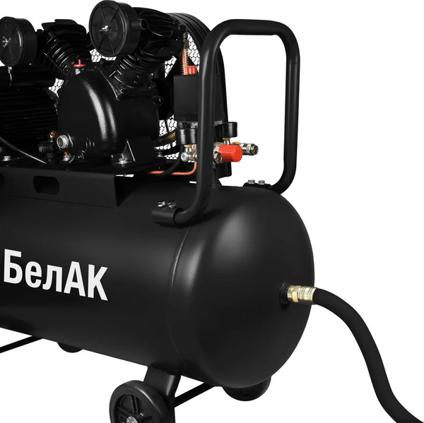Воздушный компрессор БелАК Поршневой масляный БАК.99200