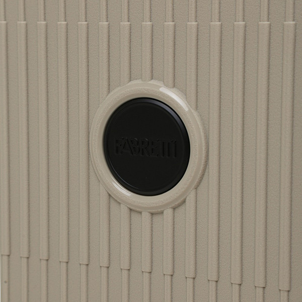 Чемодан на колесах Fabretti EN1040-28-13