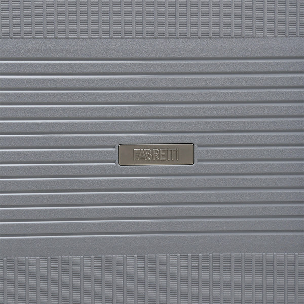 Чемодан на колесах Fabretti EN1060-20-3