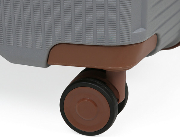 Чемодан на колесах Fabretti EN1060-20-3