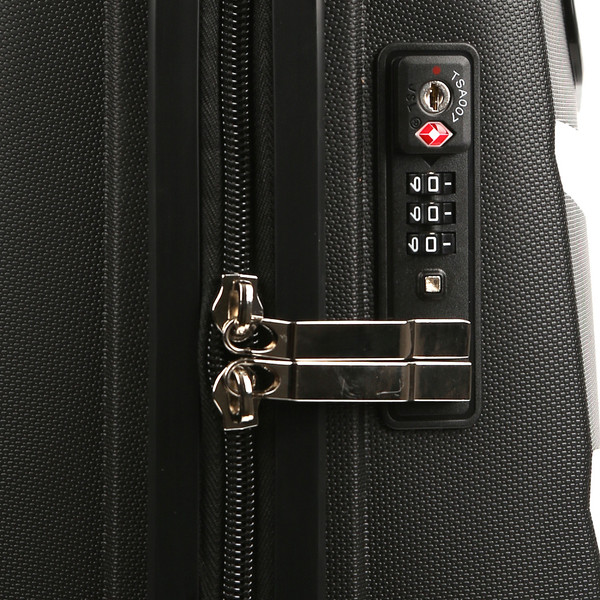 Чемодан на колесах Fabretti EN7520-24-2