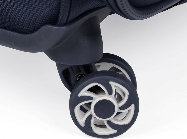 Чемодан на колесах Fabretti TRM2320-24-8