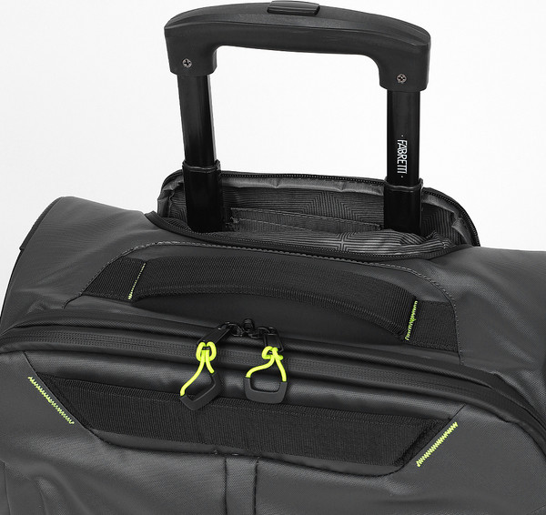 Чемодан на колесах Fabretti TR13545C-3