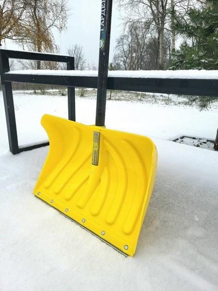 Лопата для уборки снега Инструм-Агро SnowПингвин 100611