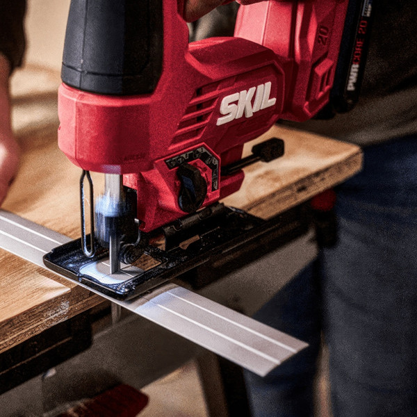 Электролобзик Skil JS8290SE00