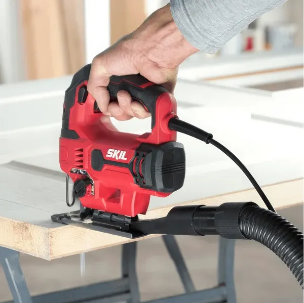 Электролобзик Skil JS3131SE00