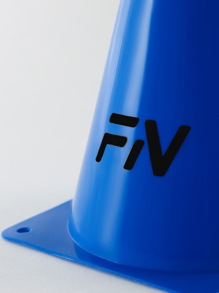 Конус тренировочный FN Cones With Holes / FN9031001-18-400