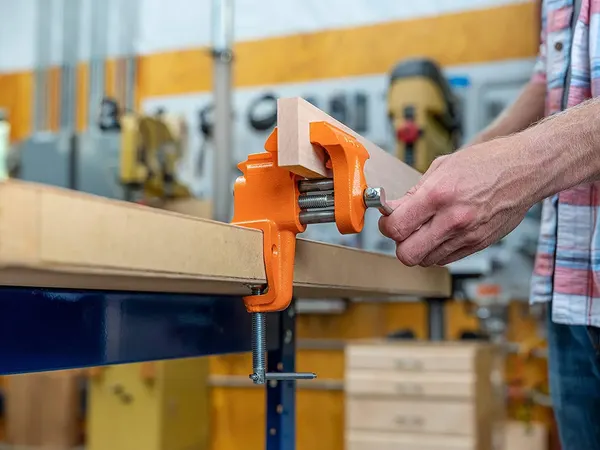 Тиски Pony Jorgensen 13025