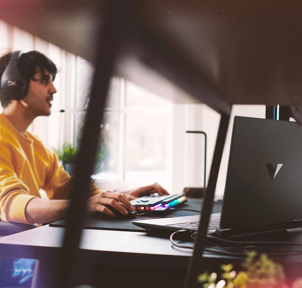 Игровой ноутбук HP Victus 15-fa2082wm (B5EQ3UA)