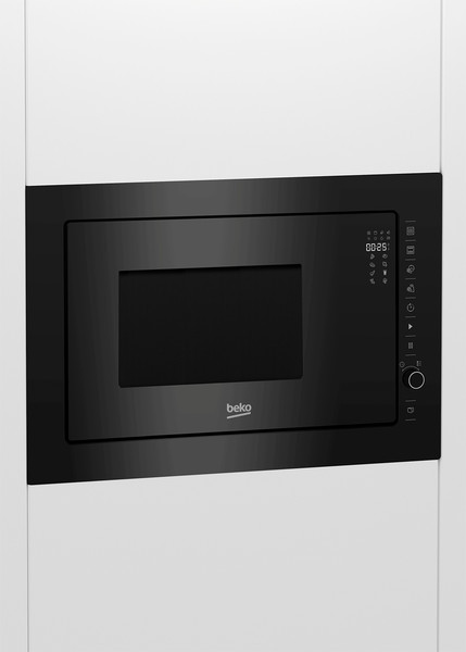 Микроволновая печь Beko BMGB25333BG