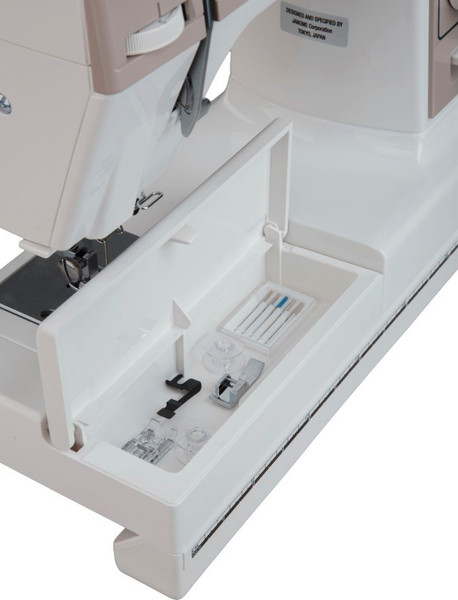 Швейная машина Janome LE-316