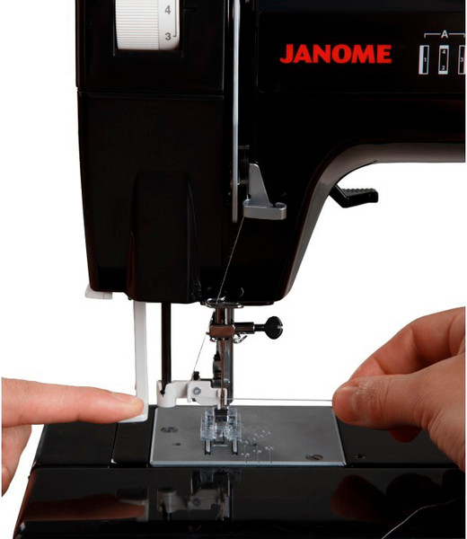 Швейная машина Janome LE-314