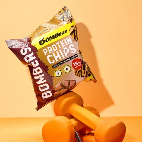 Протеиновые чипсы Bombbar Молочный шоколад