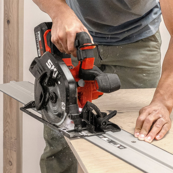 Дисковая пила Skil CR5440 / CR5440SE00