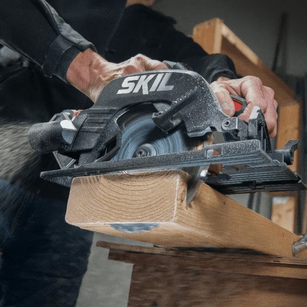 Дисковая пила Skil CR5440 / CR5440SE00