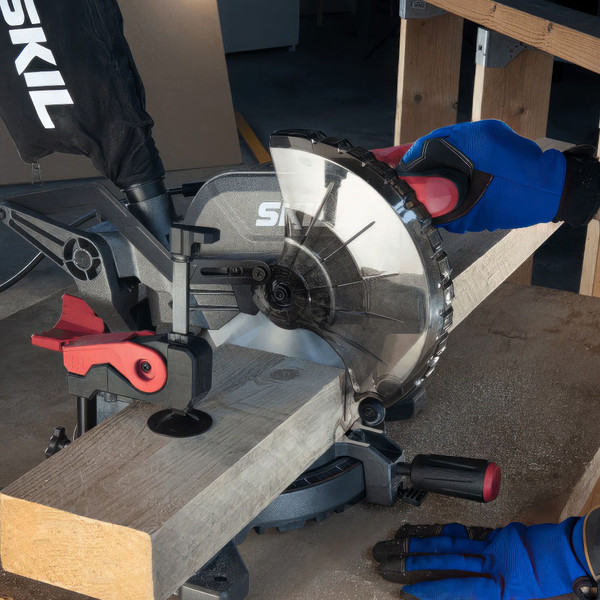 Торцовочная пила Skil MS1305 / MS1305SE00