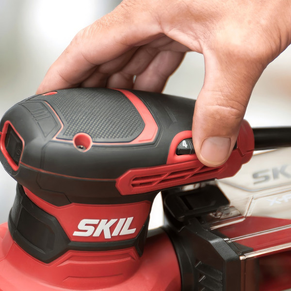 Эксцентриковая шлифовальная машина Skil SR2116 / SR2116SE00