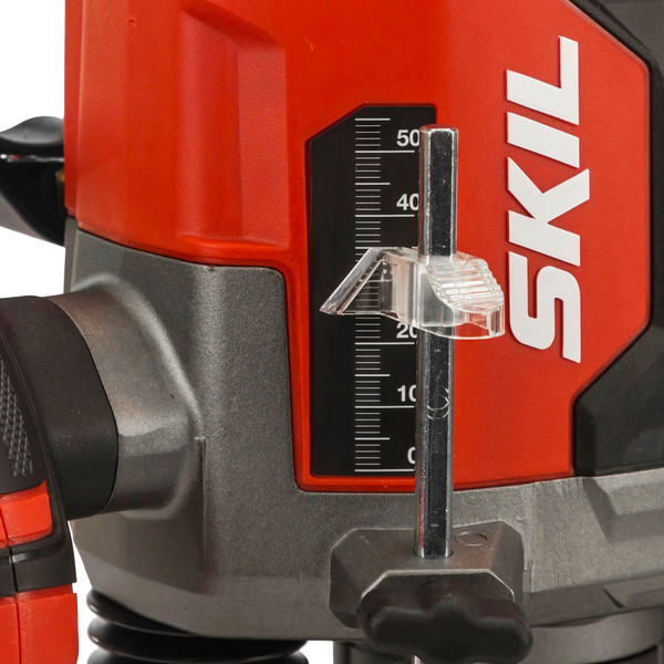 Фрезер Skil RT1315 / RT1315SE00