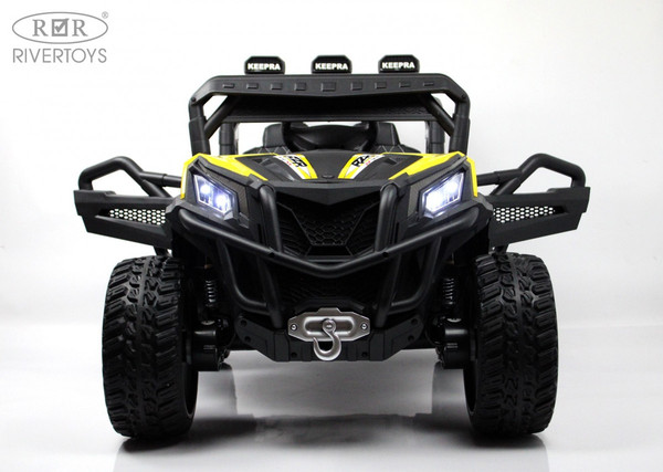 Детский автомобиль RiverToys C111CC