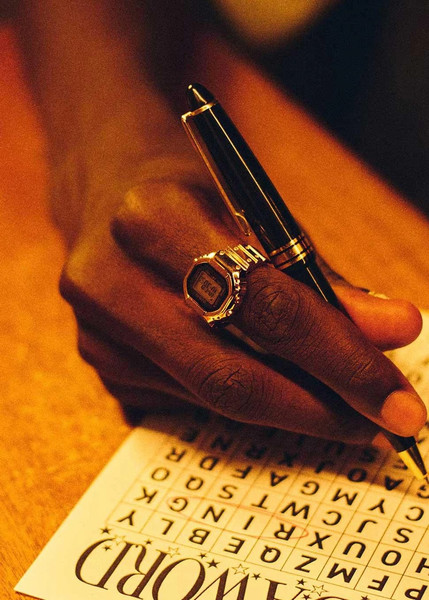 Часы наручные мужские Casio CRW-001G-9E