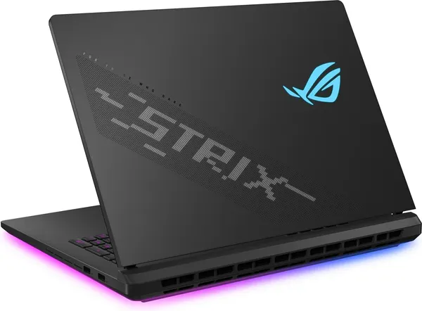 Игровой ноутбук Asus ROG Strix Scar 18 G835LX-SA126W
