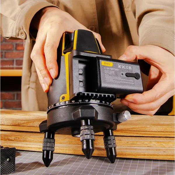 Лазерный уровень Deli EDL332303