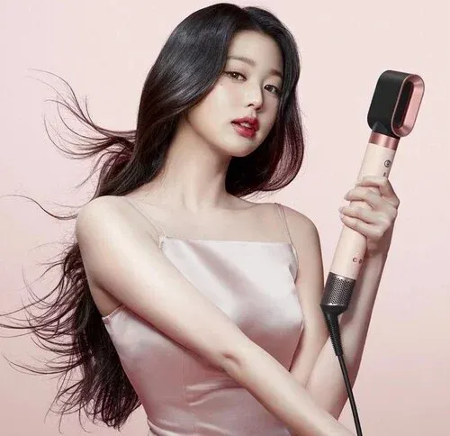 Мультистайлер Dyson Coanda HS09