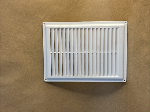 Решетка вентиляционная Viento Эконом 1724ЭС с сеткой