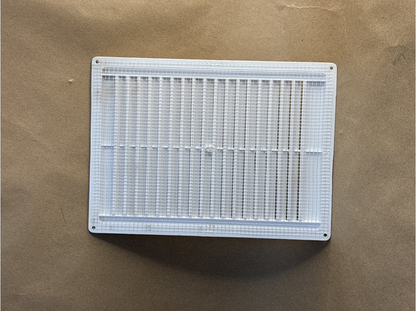 Решетка вентиляционная Viento Эконом 1724ЭС с сеткой