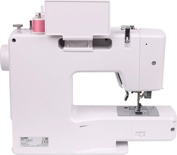 Швейная машина Leader Majestic 395E