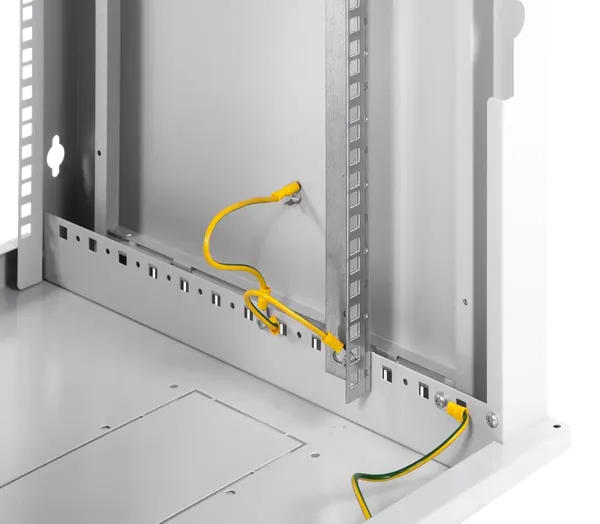 Шкаф телекоммуникационный ЦМО ШРН-Э-15.650.1
