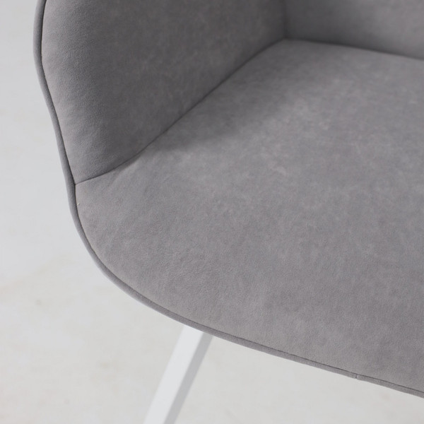 Стул Мамадома Romeo Smile 360